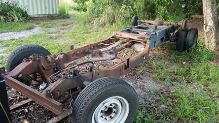 1990s GM dually rolling chassis