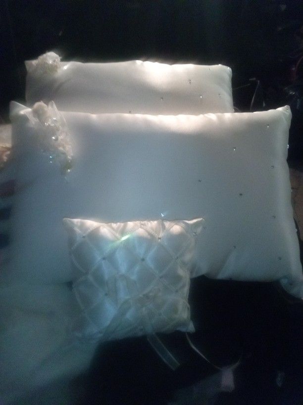 Wedding Pillows/Cojines De Boda