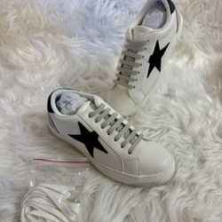 Steve Madden Rezume Women’s Leather Sneakers