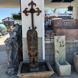Tiki fountain