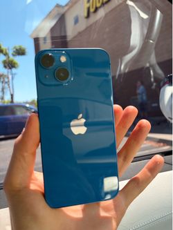 Apple iPhone 13 unlock no sim restrictions great condition 100% battery like new pretty much takes sim cards works worldwide