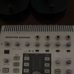 Presonus Monitor Station 