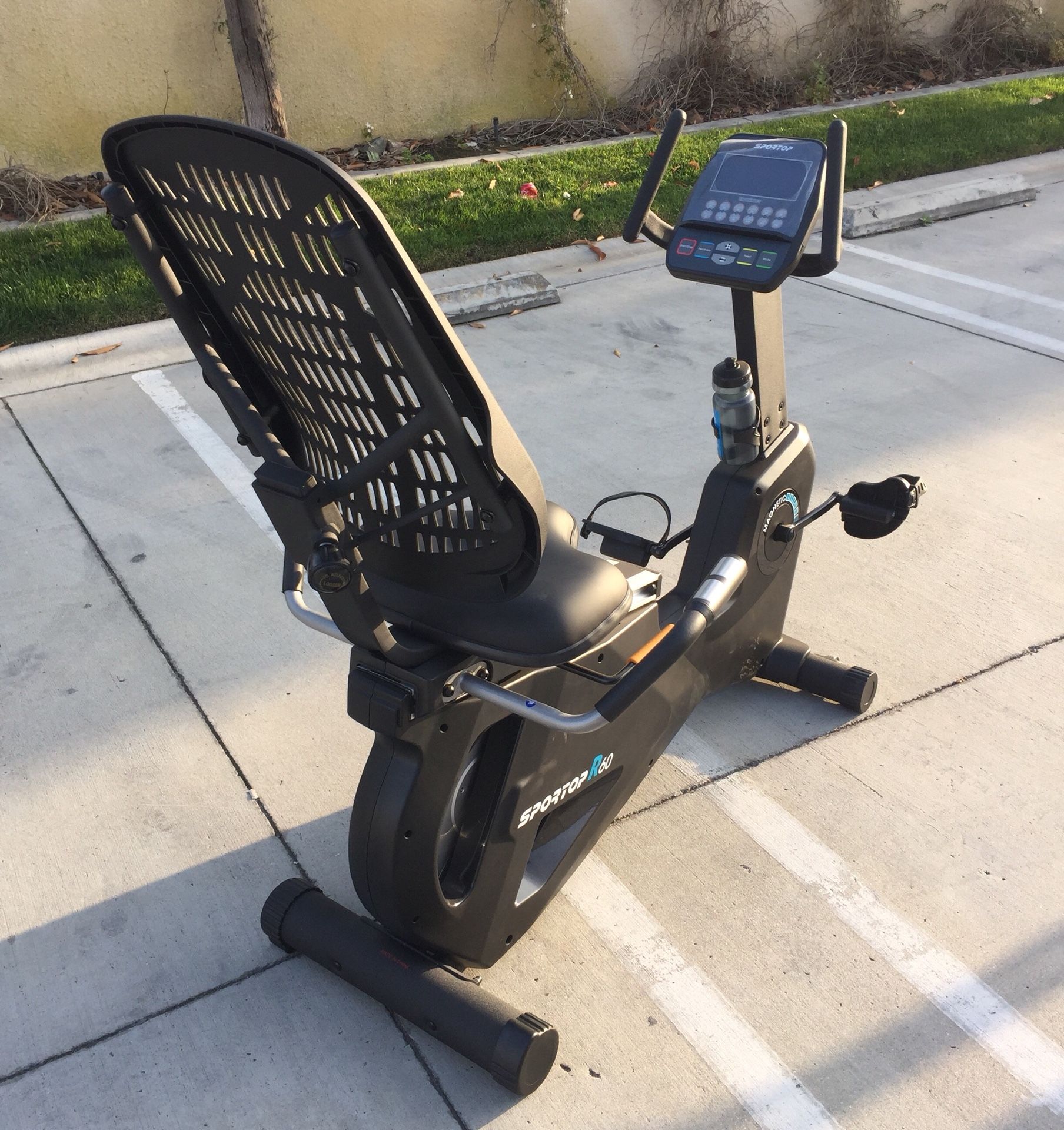 Sportop r60 discount recumbent bike reviews