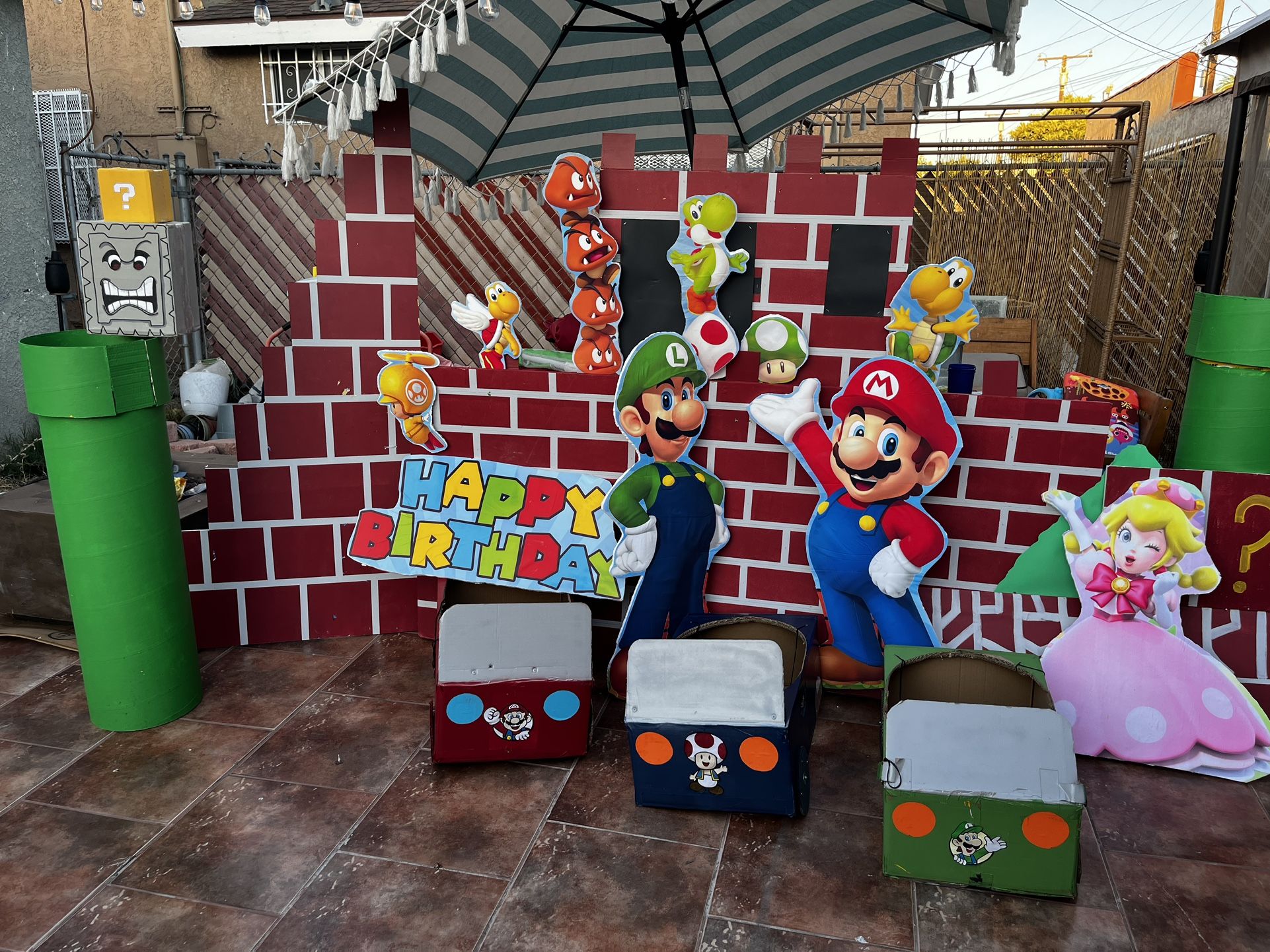 Super Mario Bros Birthday Decorations