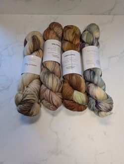 4 Skeins Indie Hand Dyed Fingering Yarn The Yarn Addict Co Red Door Merino 400g