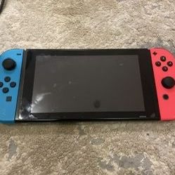 Nintendo Switch 