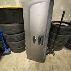 Chevy Silverado Tailgate