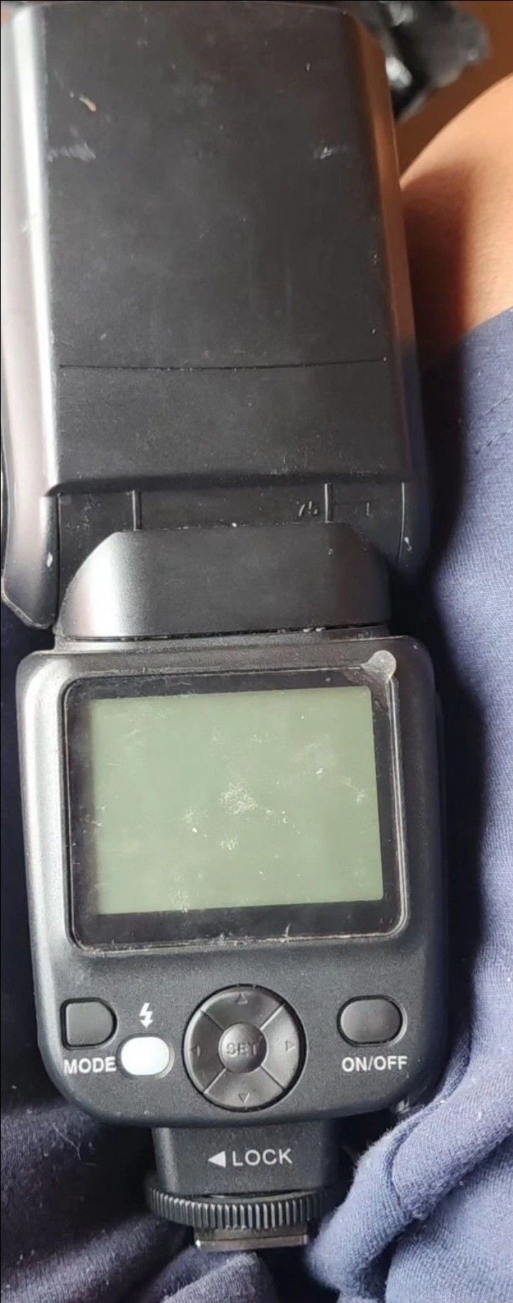 Altura Photo AP-FLS-UNV2 Digital Flash for Digital & Film SLR Cameras,