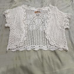 Adorable beige crochet cardigan #crochet #cardigan