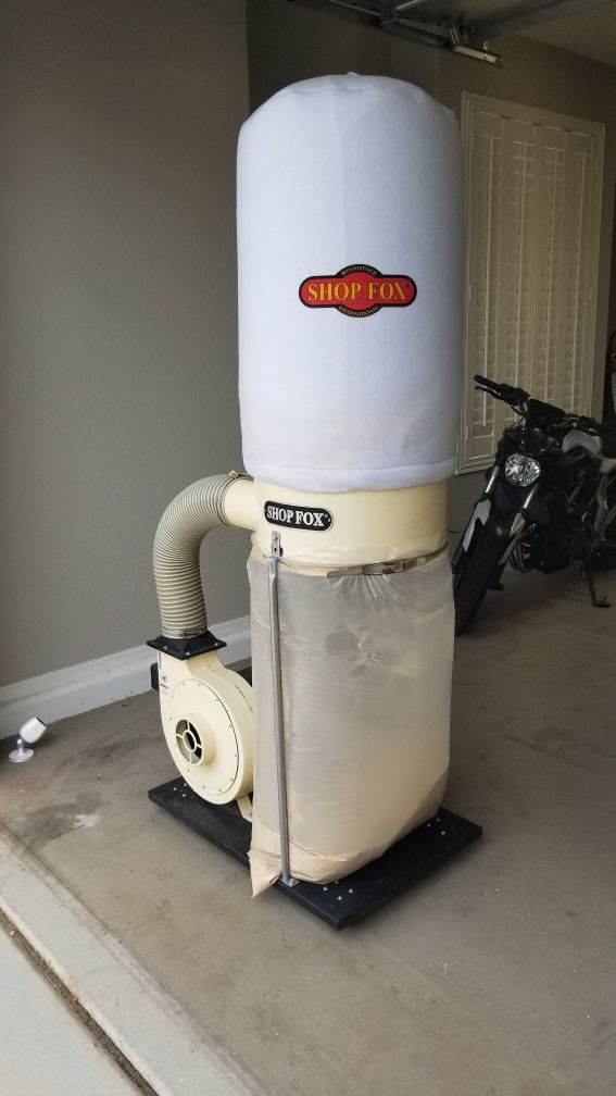 Shop Fox 1 1/2 Hp dust collector w1685