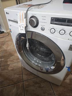 Working washer for sale inexpensive.