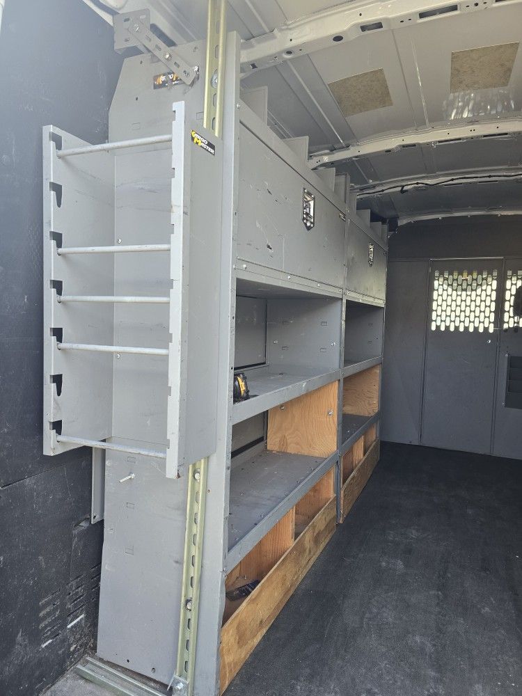 Cargo Van Shelfs (Racks)
