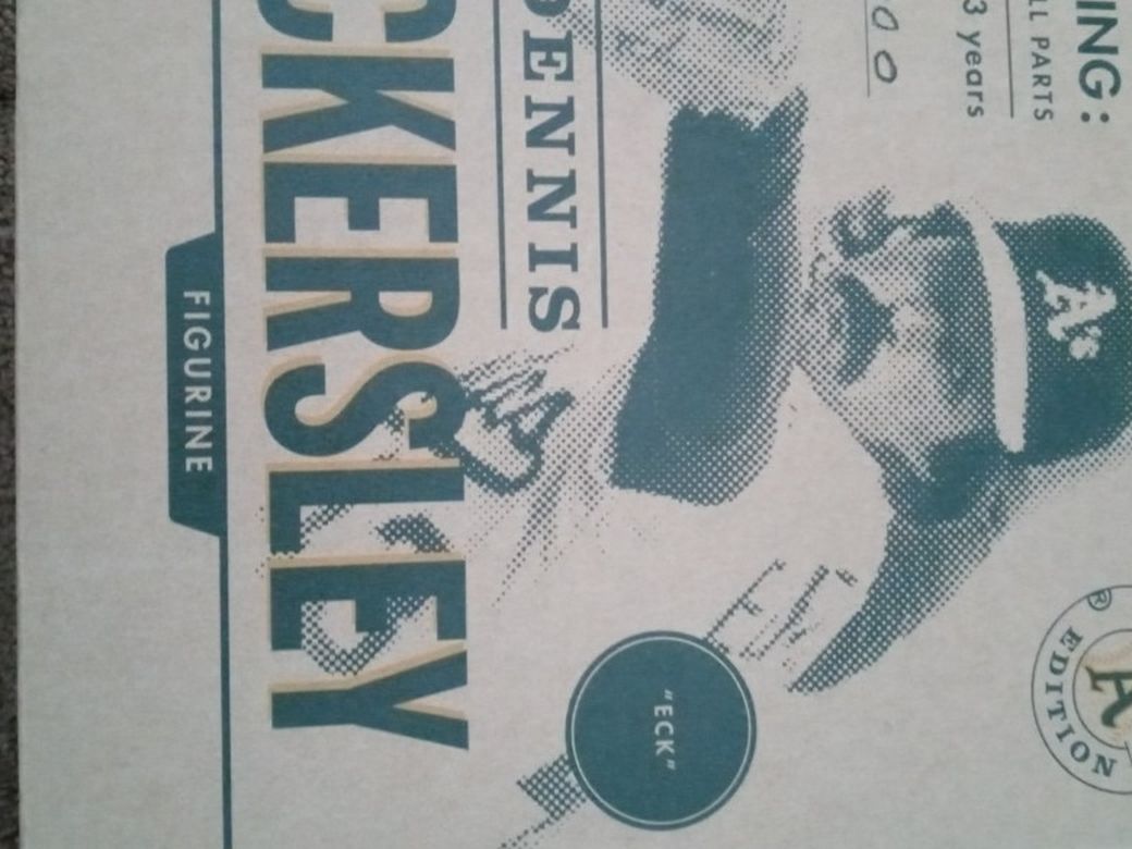 Dennis Eckersley Figurine