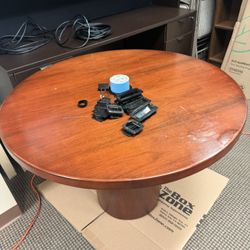 Free Round Wooden Table 
