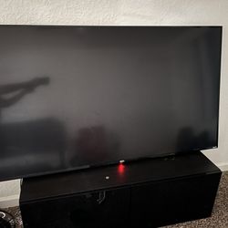 65 In Flat Screen Roku Smart Tv