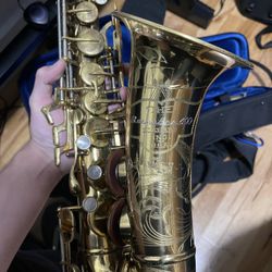 Buescher Top Hat And Cane Alto Saxophone