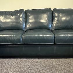Flexsteel Couch  $50 Navy Blue