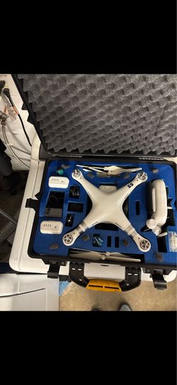 DJI Phantom model P330Z  3 batteries