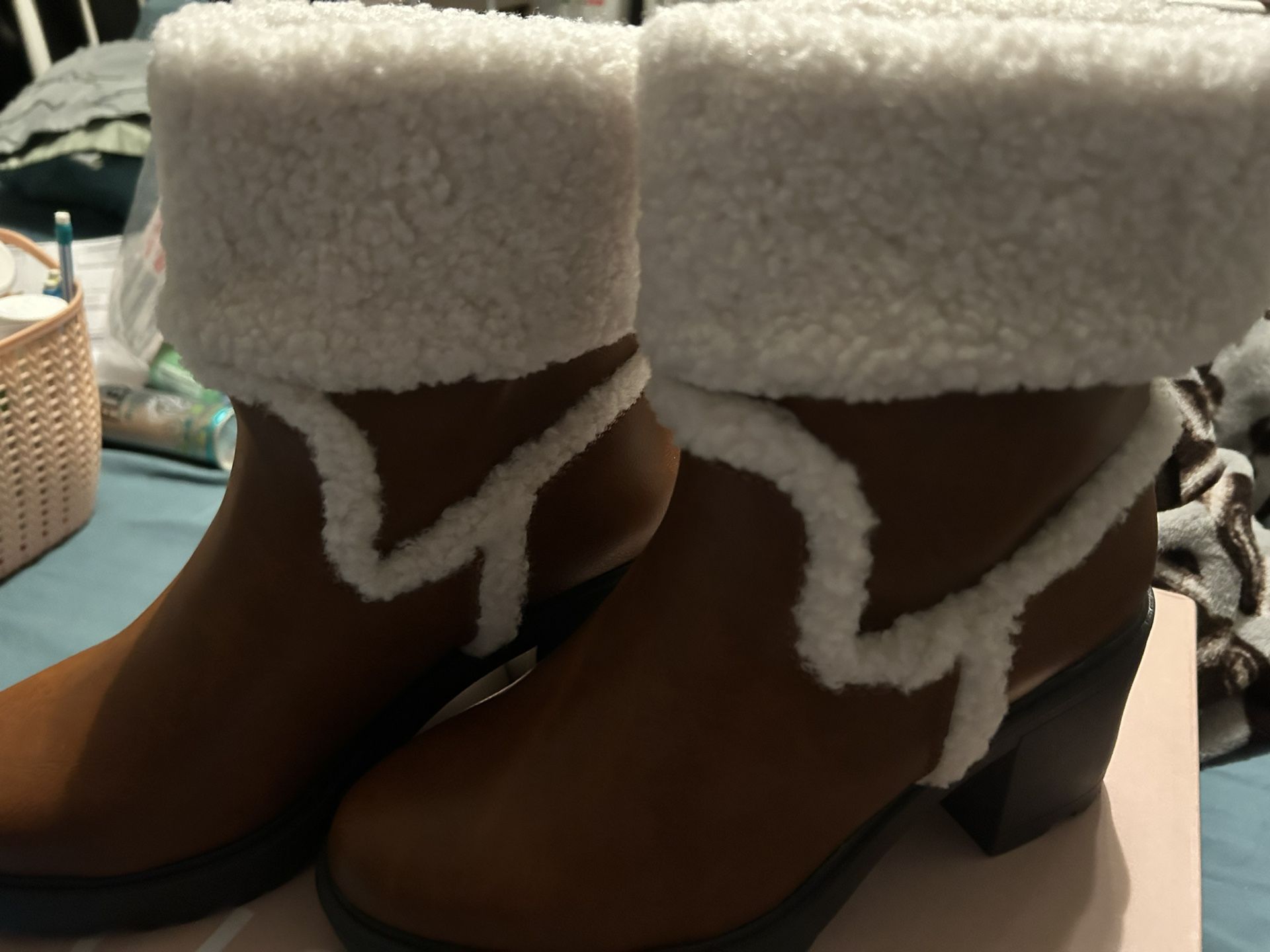 Just Fab Girls Boots Ellie Trim Size 6.5