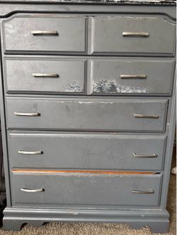 Dresser