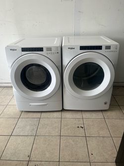 Washer and dryer Whirlpool 27”