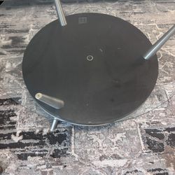 Round Cocktail Table