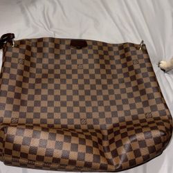 Loui Vuitton Graceful MM