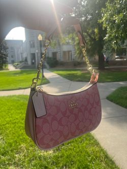 Pink coach bag