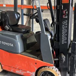 Toyota Forklift 7FGCU15 Excellent Conditions 4450 Hours