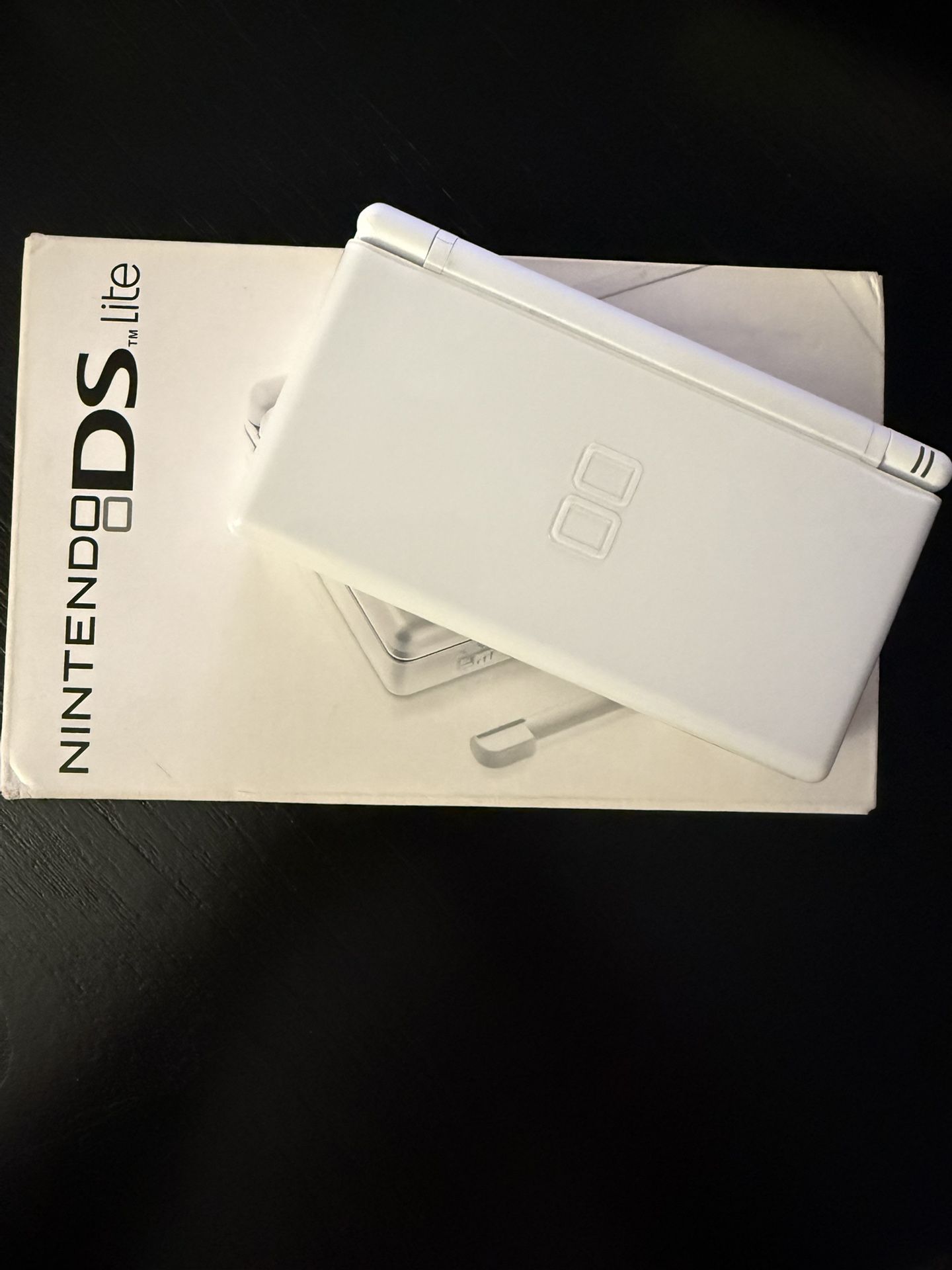 Nintendo DS Lite White Handheld Game Console Tested Working