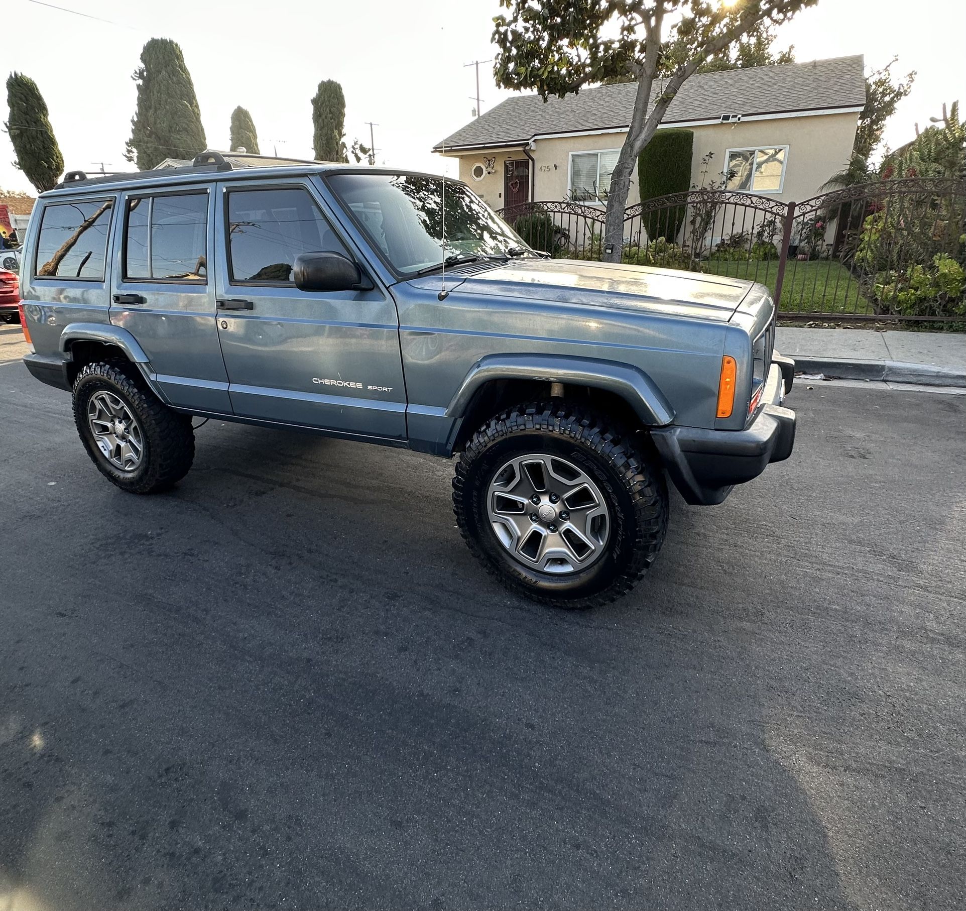 1999 Jeep Cherokee