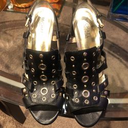 Like New—MICHAEL KORS HEELS sz8
