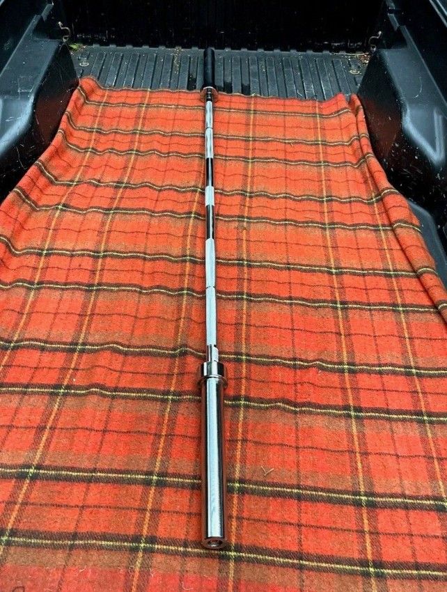 NEW OLYMPIC 7 FOOT / 45 LB. BARBELL BAR = $80 • PLATES FOR THE BAR ARE ALSO AVAILABLE
• I ALSO HAVE : EZ CURL BARS = $50 / 6 FOOT