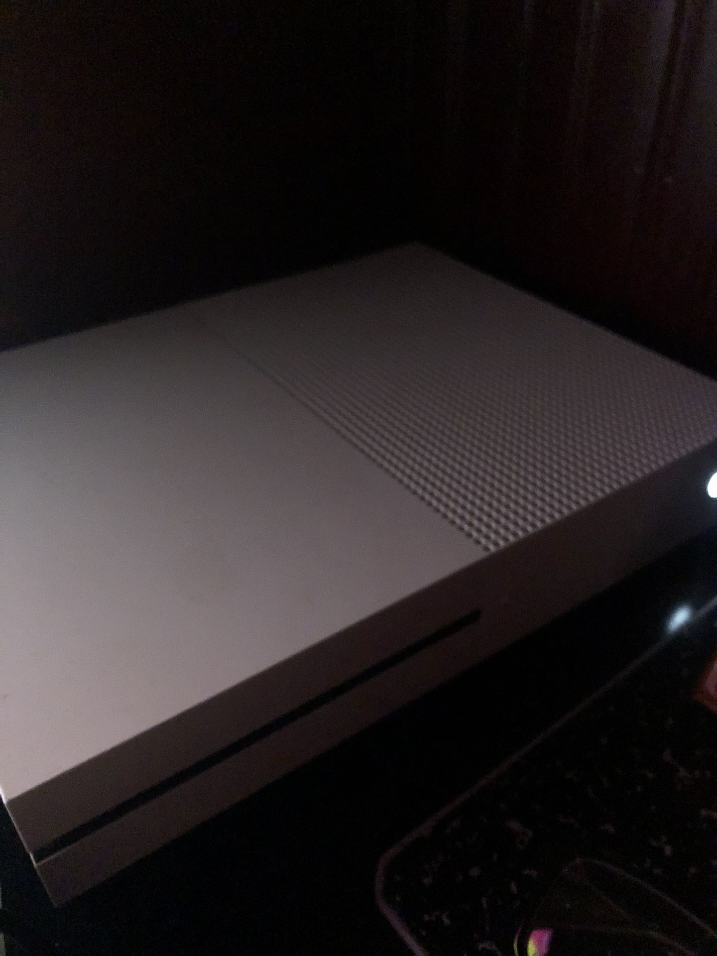 Xbox One S