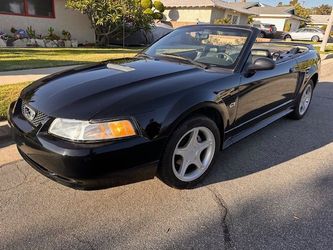 2000 Ford Mustang