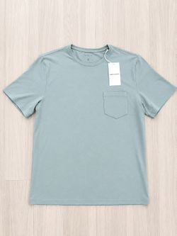 Cozy Earth Men’s Bamboo Stretch Knit Short Sleeve Tee Small NWT $54 Oceanside 2 available