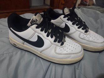 Men's Nike size 8