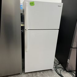 WHITE WHIRLPOOL TOP FREEZER REFRIGERATOR YW
