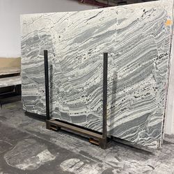 Jumbo Granite Slabs Liquidation Sale