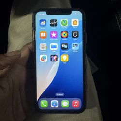 iPhone XR Unlocked 