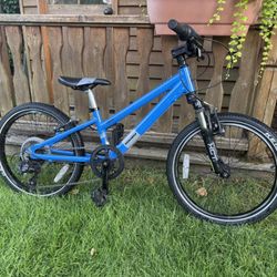 Novara Lucca 20” Mountain Bike