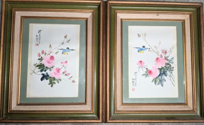 This is a Pair of Vintage Japanese Ink and Colors on Silk Paintings.

  The painting feature blue Bird and Pink blossoms. 

Both are signed and ha