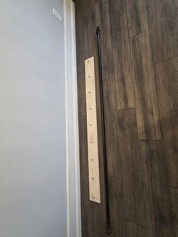 
InStyleDesign Scroll Decorative Traverse Rod wCenter Open Slider