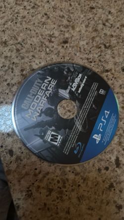 Game disc (Modernwarfare) for ps4/ and 5