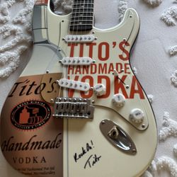 Silver tone Tito’s Guitar 