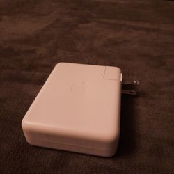 Apple Macbook Power AC adapter 