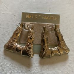 (JE06A) Vintage Gold Tone Earrings With Bamboo design And A Heart For Pierced  Ears