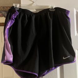 Women’s 3X Nike Shorts 