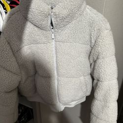 Grey puffy sweater 
