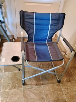 Folding Chair with Side Table